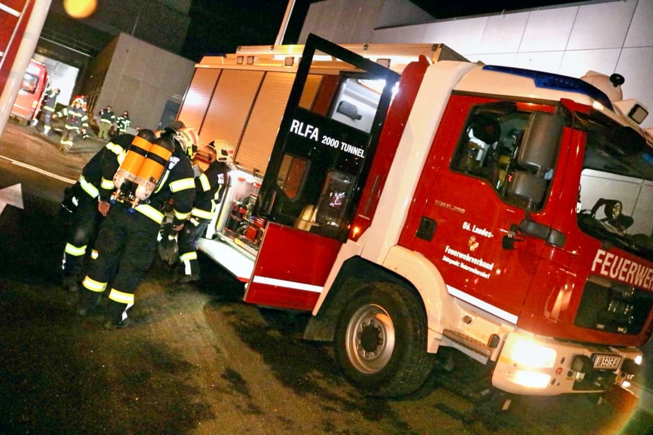 AFK Pregarten: Schwerpunktübung der Feuerwehren auf der S10
