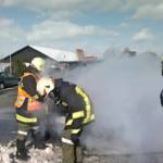 PKW beim Abschleppen ausgebrannt