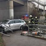 BF Wien: Verkehrsunfall im Gleisbereich der ÖBB