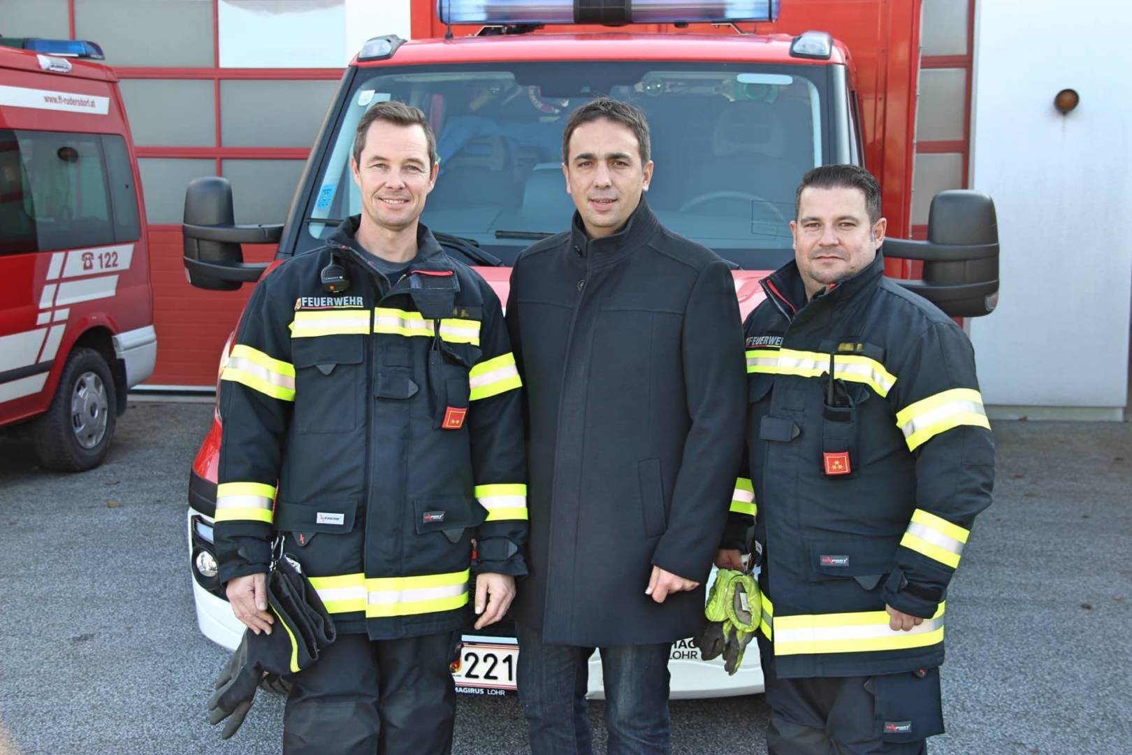 BFKDO Jennersdorf: Neue Einsatzbekleidung FF Rudersdorf-Ort