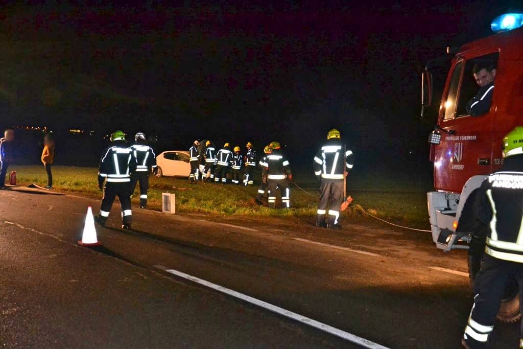 FF Andorf: Verkehrsunfall in Andorf (Hebertspram)