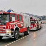 Ölspur bei der Diskont Tankstelle