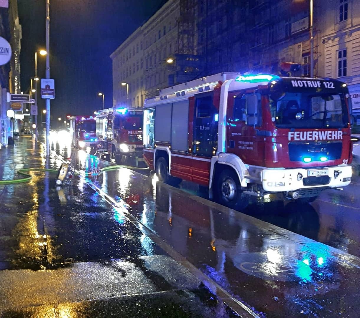 BF Wien: Zimmerbrände am heiligen Abend