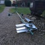 Linienbus rammt Straßenlaterne