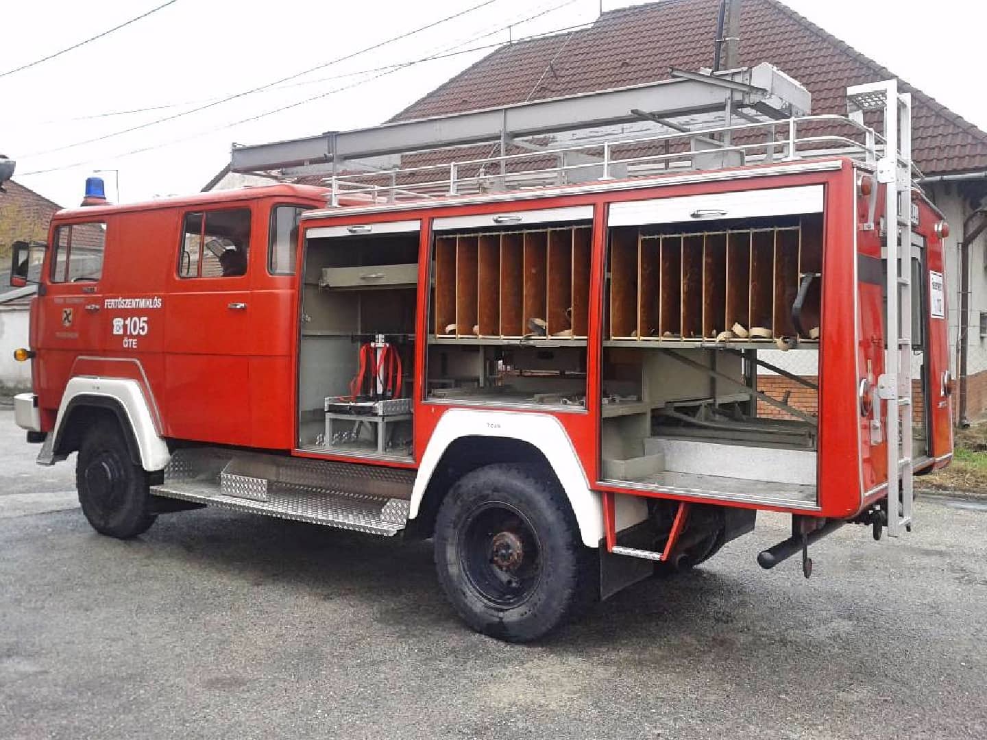 Ungarn: Freiwilliger Feuerwehrverein Győrszentiván
