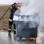 Müllbehälterbrand - Zivilcourage verhindert Schlimmeres