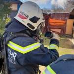 Brandeinsatz für Brunn und Gießhübl - Räucherofen setzt Hütte in Brand