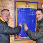 Polizei und Feuerwehr trafen sich am Eis