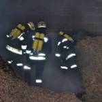Vier Feuerwehren bei Hackschnitzelbrand in Brunn im Einsatz