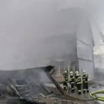 Verheerendes Brandereignis - Fünf Gebäude im Ortszentrum von Obersdorf in Vollbrand