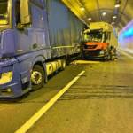 Verkehrsunfall im Massenbergtunnel