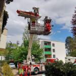 FF Klosterneuburg: Menschenrettung über Teleskopmastbühne