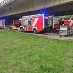 Feuerwehrauto bei schwerem Lkw Unfall