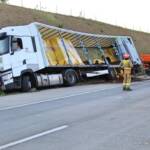 LKW-Bergung auf der A5 Nordautobahn