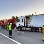 LKW-Bergung auf der A5 Nordautobahn