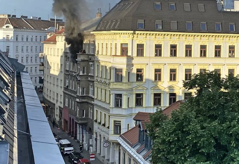 BF Wien: Wohnungsbrand mit Todesfolge