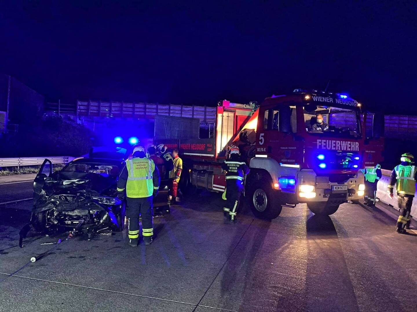 FF Wiener Neudorf: Verkehrsunfall auf der Südautobahn