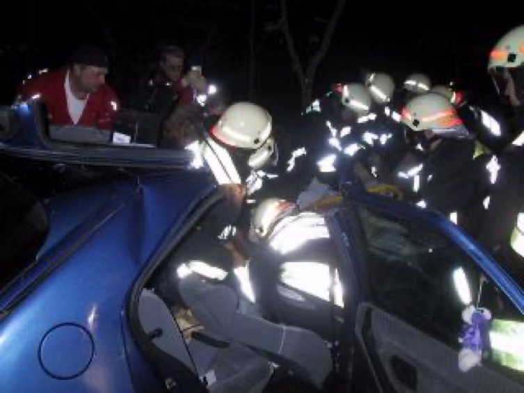 Eingeklemmte Person | © FF Gänserndorf