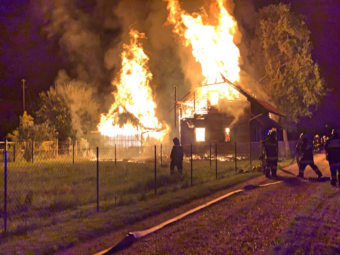 BFKdo Völkermarkt: Brand eines Holzblockhauses in St. Stefan