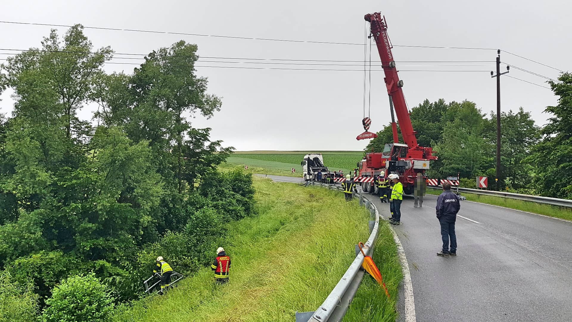 FF Pregartsdorf: Verkehrsunfall auf Gutauer Landesstraße
