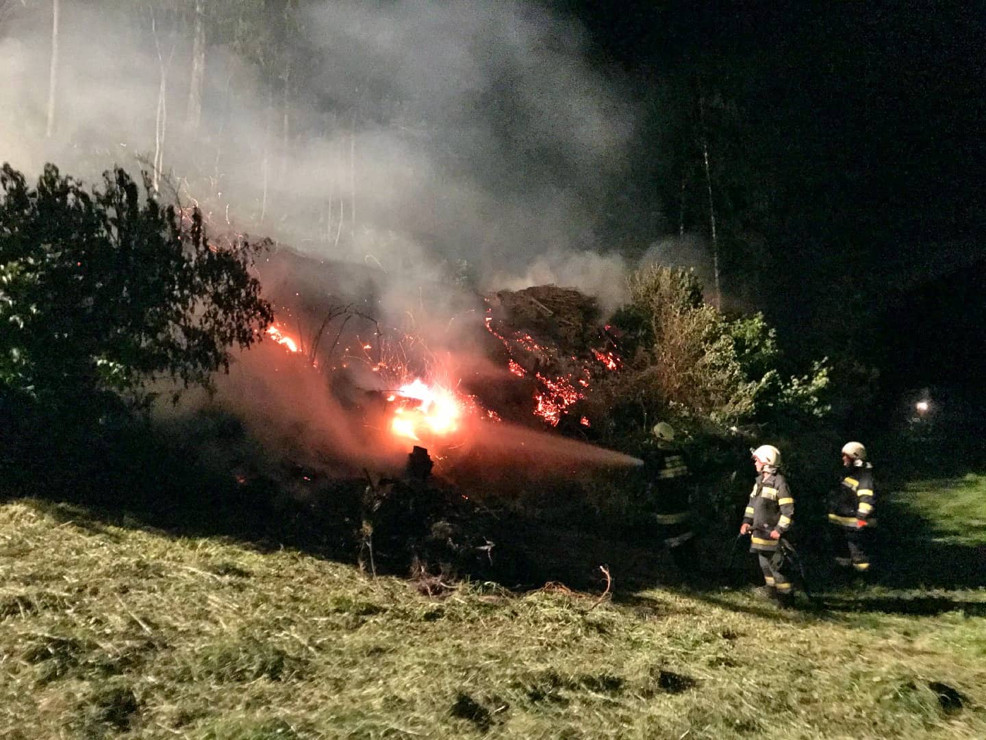 AFK Millstatt – Radenthein: Brauchtumsfeuer außer Kontrolle