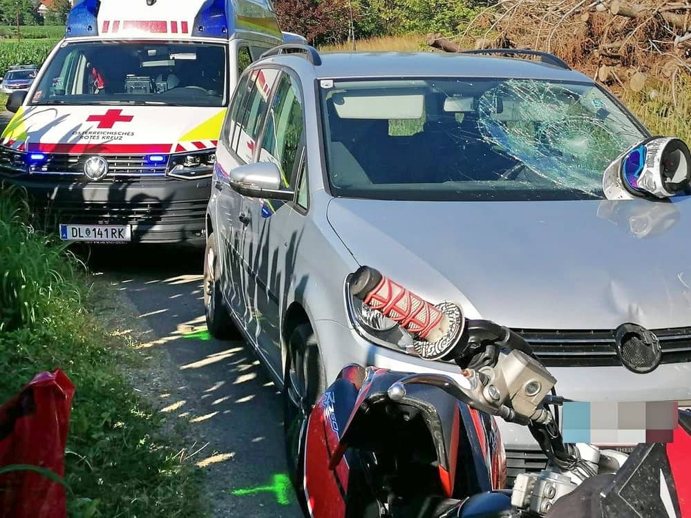 BFV Deutschlandsberg: Schwerer Mopedunfall in Wernersdorf