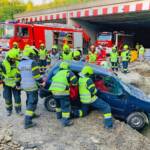 FF Krieglach: Spektakuläre Alarmübung im Baustellenbereich