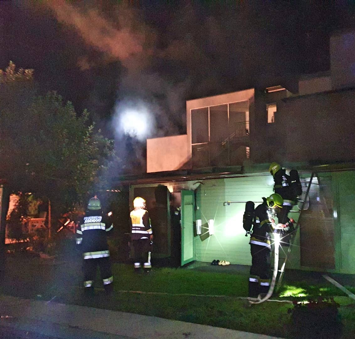 HFW Villach: Nebengebäude in Brand