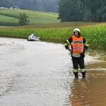 Unwettereinsätze, Hangrutschung, PKW Bergung