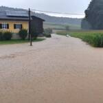 Unwettereinsätze, Hangrutschung, PKW Bergung