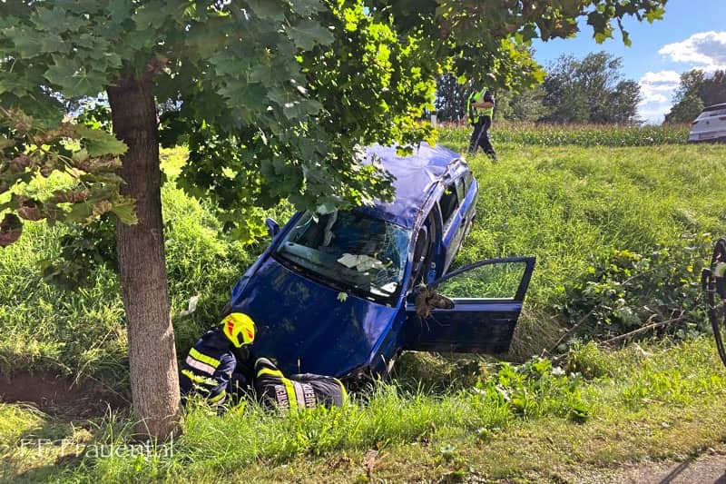 BFV Deutschlandsberg: Fahrzeugbergung auf der B76