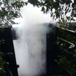 Brand einer Badehütte nach Blitzschlag