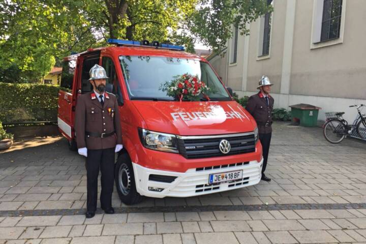 BFKDO Jennersdorf: Einsatzleitfahrzeug für STF Jennersdorf