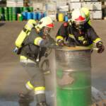 Brand von Chemikalienabfällen in Entsorgungsbetrieb