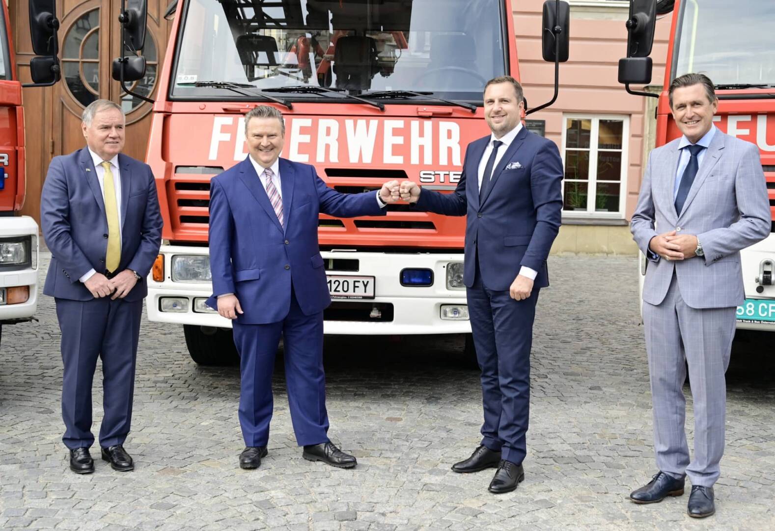 BF Wien: Drei Feuerwehrfahrzeuge für Sarajevo