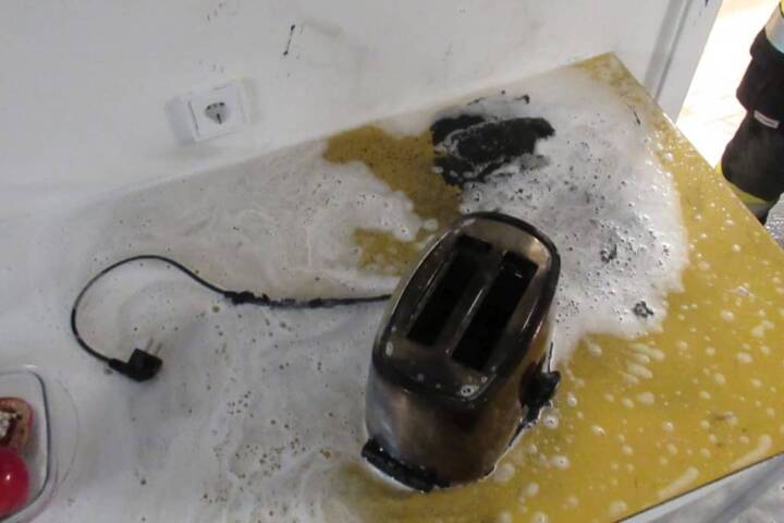 FF Leoben-Stadt: Brandmelderalarm in Studentenheim