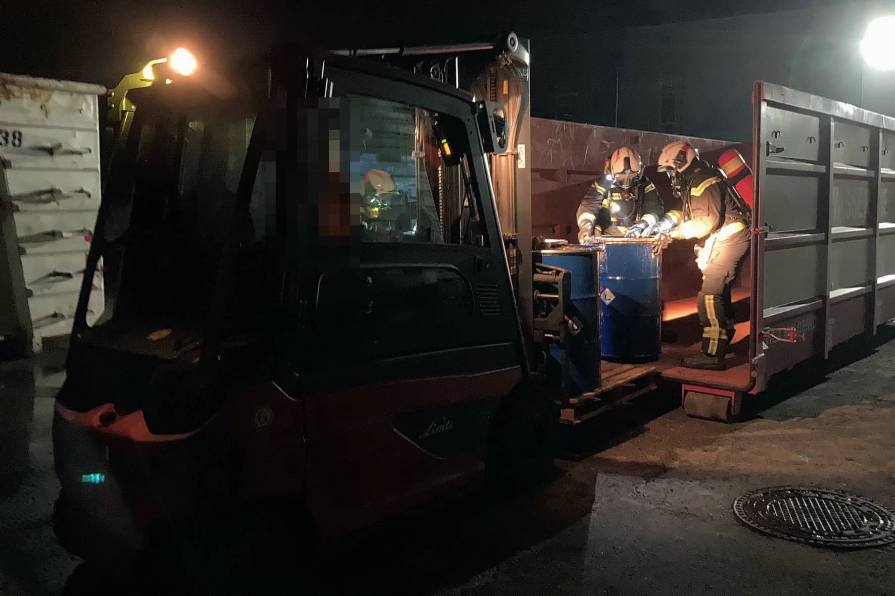 FF Wiener Neudorf: Schadstoffeinsatz Industriezentrum NÖ Süd