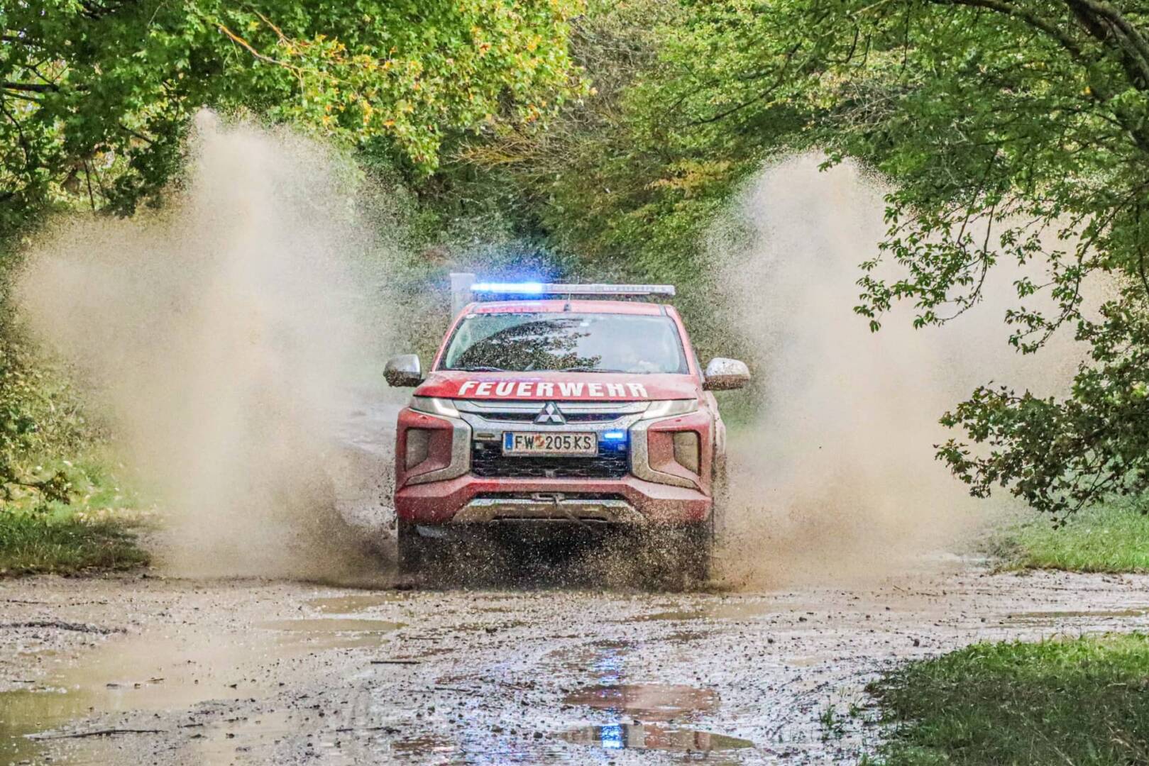 FF Krems: Das neue Fahrzeug der Feuerwehr – LAST 6