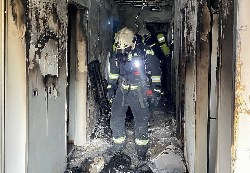 BF Wien: Zimmerbrand in Wien – Hietzing