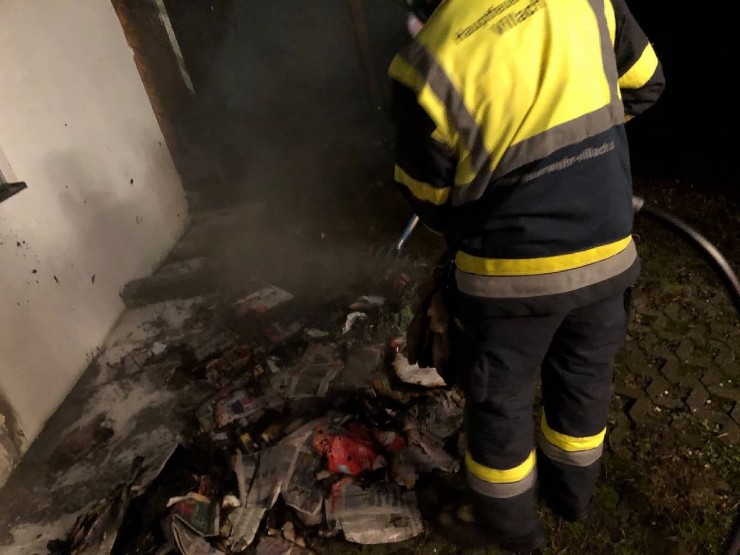 HFW Villach: Müllcontainerbrand in Villach