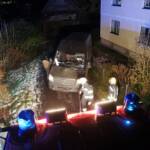FF Bad Ischl: Klein LKW von der Straße abgekommen