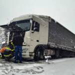 BFV Feldbach: Laster blieben auf der L212 hängen