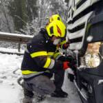 Laster blieben auf der L212 hängen