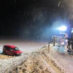 Schneefall fordert Feuerwehren