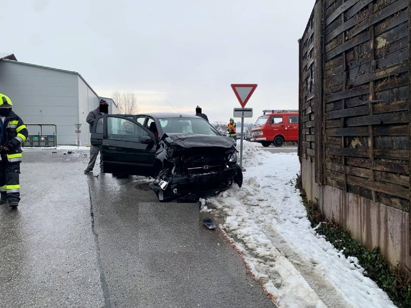 BFV Deutschlandsberg: Verkehrsunfall auf der B-76