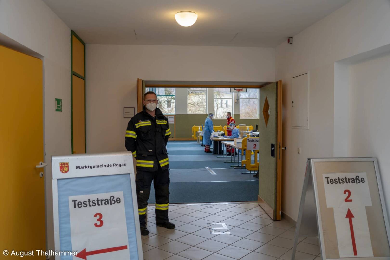 BFK Vöcklabruck: Feuerwehren aktiv bei Covid-Massentestungen