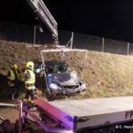 A5 Nordautobahn - Verkehrsunfall mit Menschenrettung