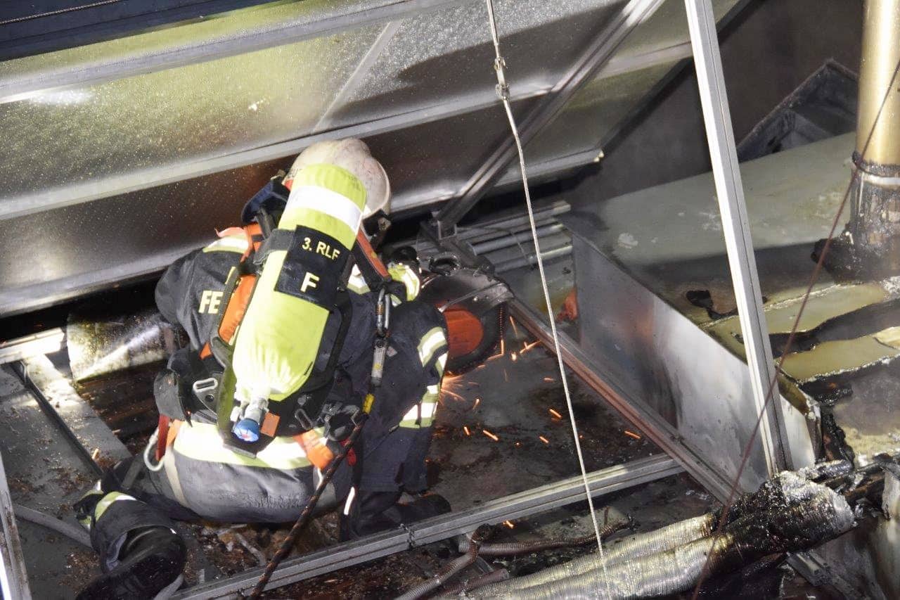 BF Wien:  Dachbrand in Wien – Margareten