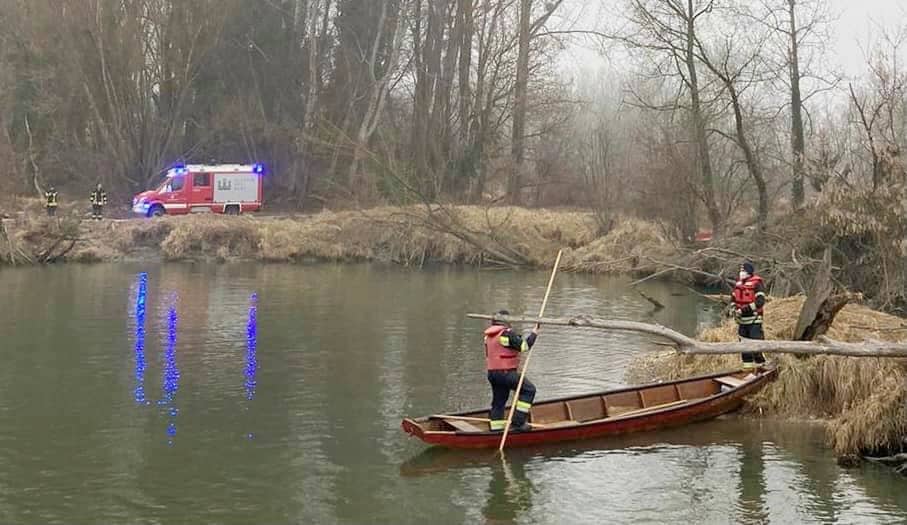 FF Klosterneuburg: Bergung eines toten Schwans