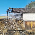 Nebengebäude in Birkfeld in Vollbrand